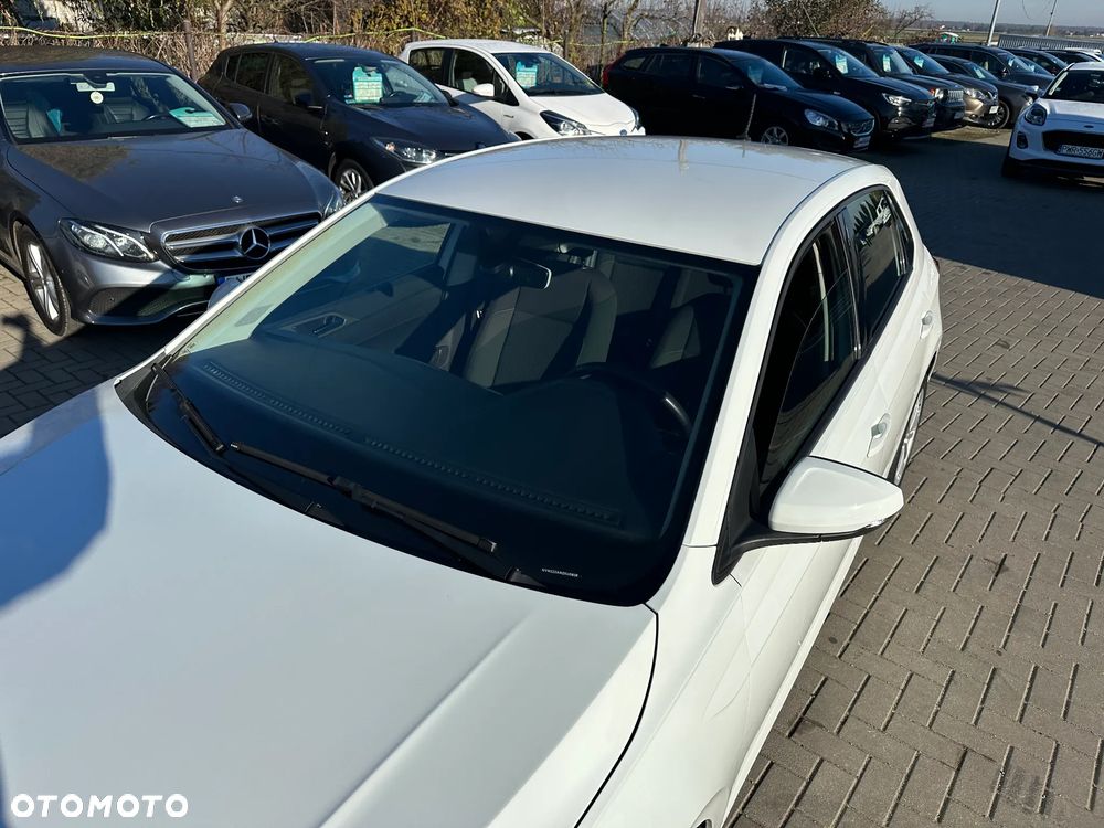 Volkswagen Polo - 34