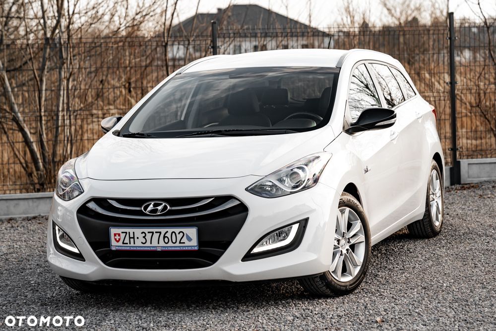 Hyundai i30 i30cw 1.6 Trend - 4
