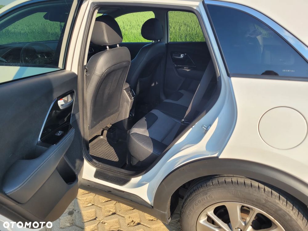 Kia Niro 1.6 GDI Hybrid L - 17
