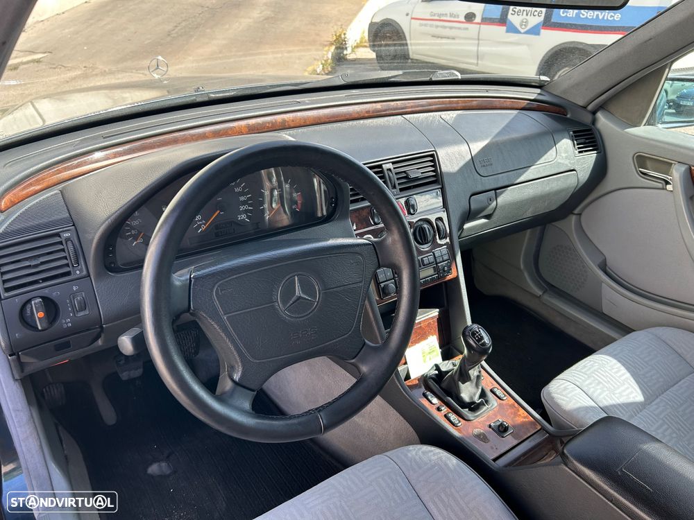 Mercedes-Benz C 250 TD Elegance - 9