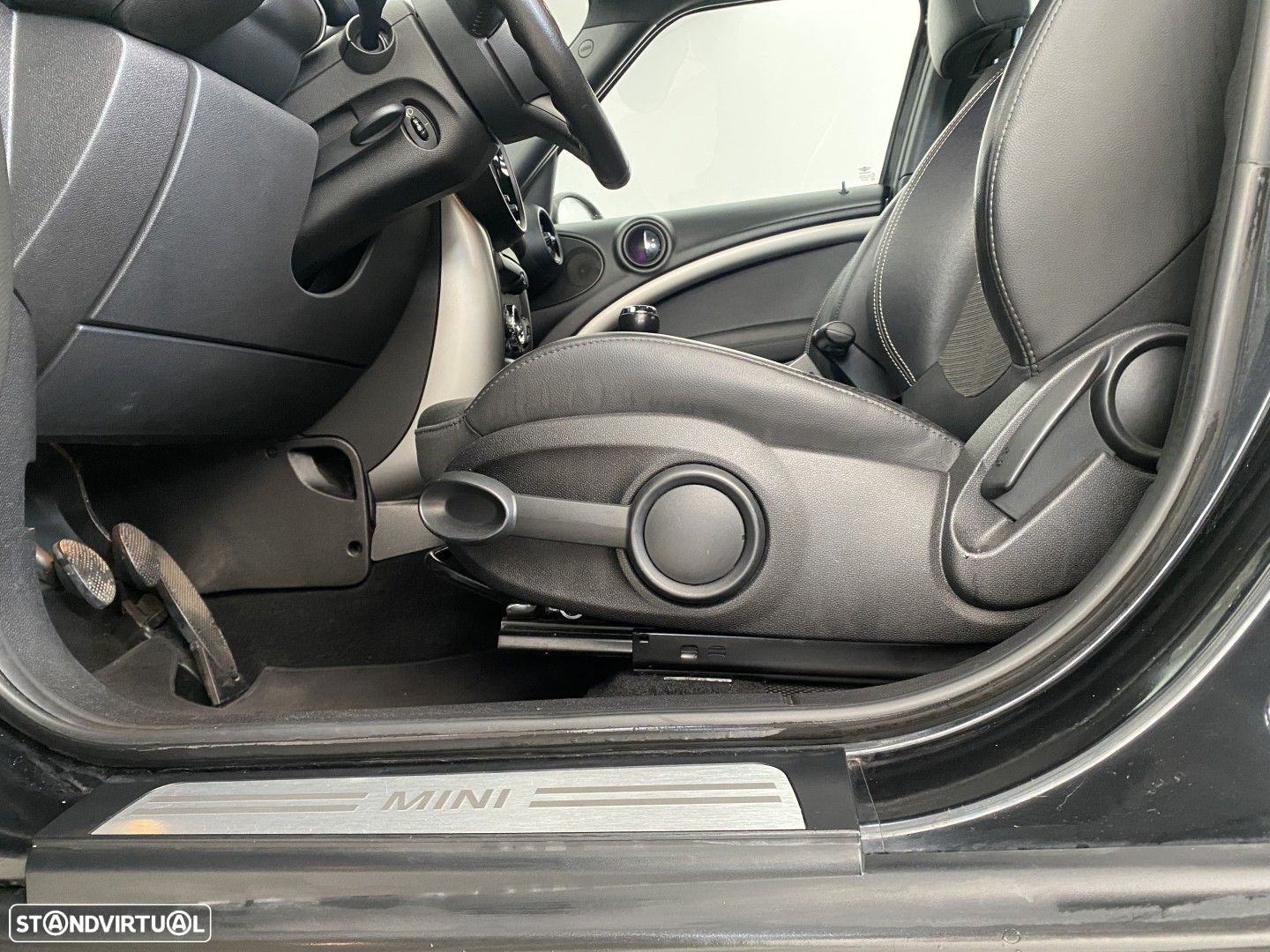MINI Countryman Cooper D - 10