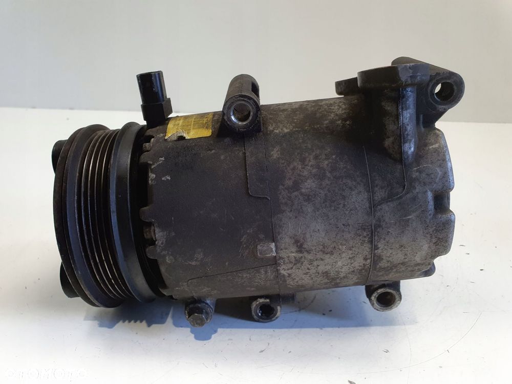 SPRĘŻARKA KLIMATYZACJI Ford Focus MK2 1.6 16V _ 3M5H-19D629-PG - 1