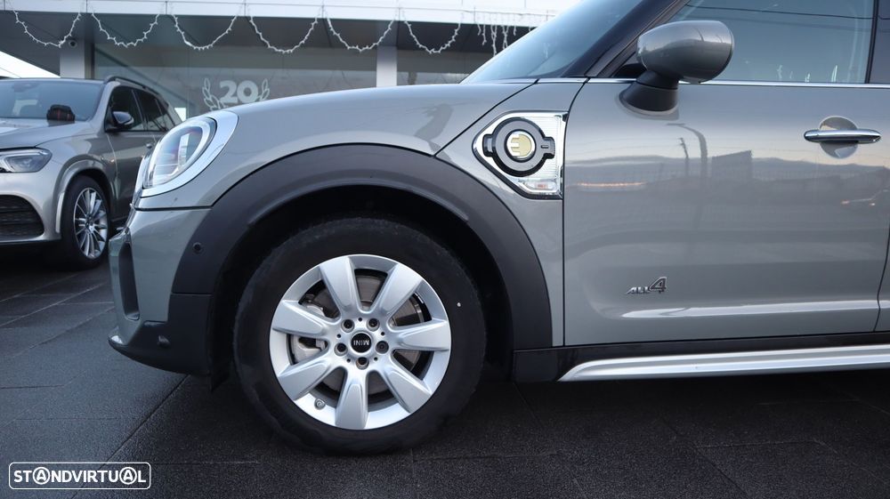 MINI Countryman Cooper SE ALL4 Auto - 2