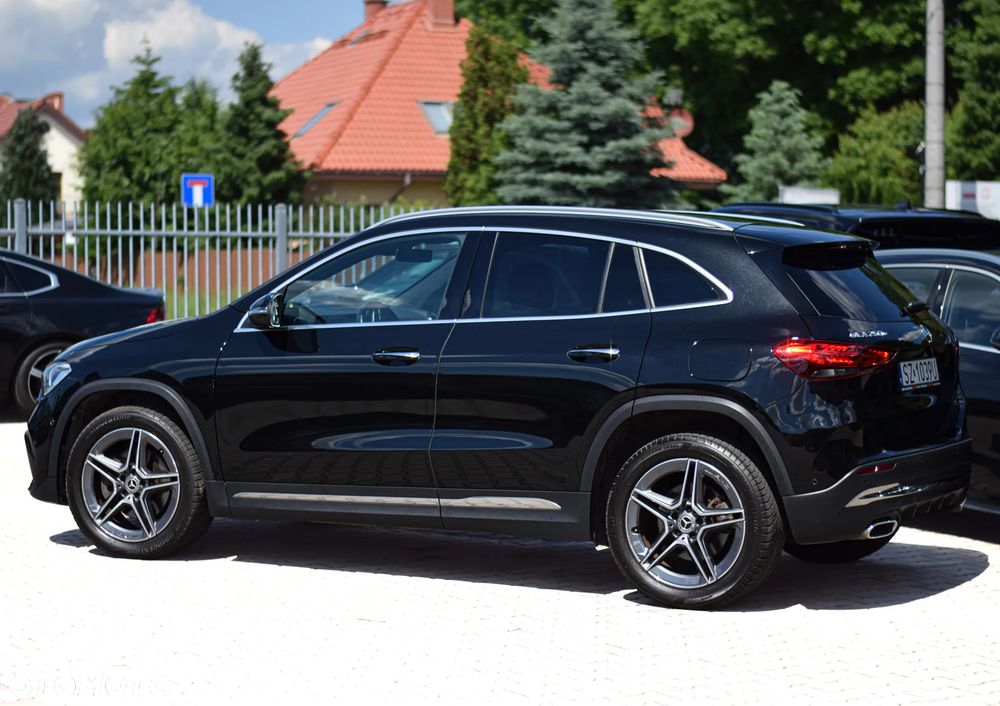 Mercedes-Benz GLA 250 e 8G-DCT AMG Line - 31