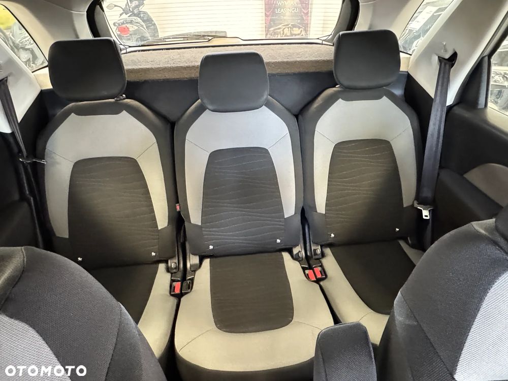Citroën C4 Picasso - 9
