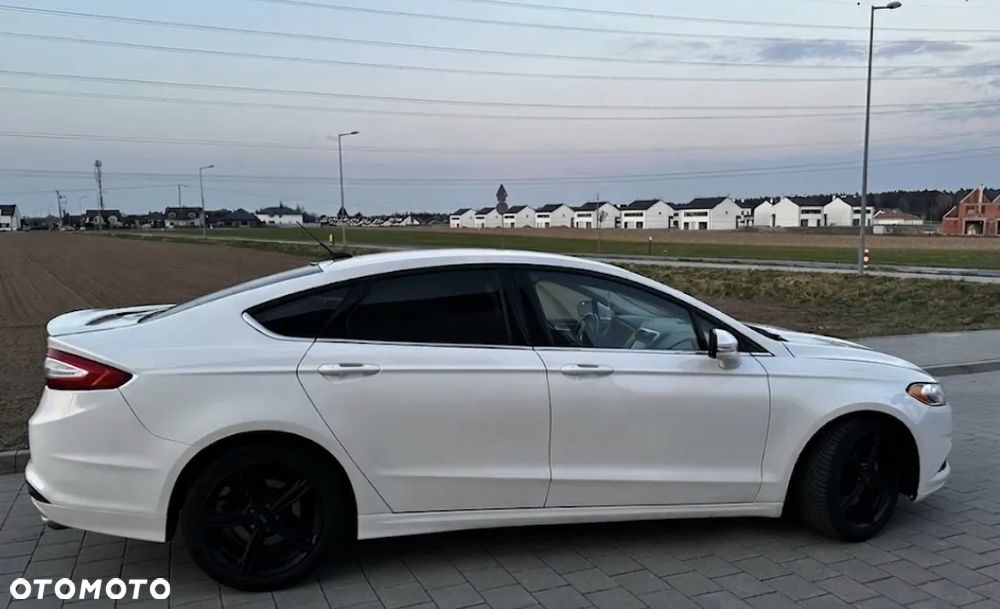 Ford Fusion - 3