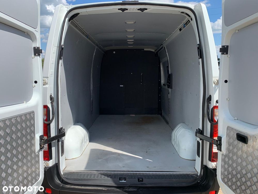 Renault Master - 15