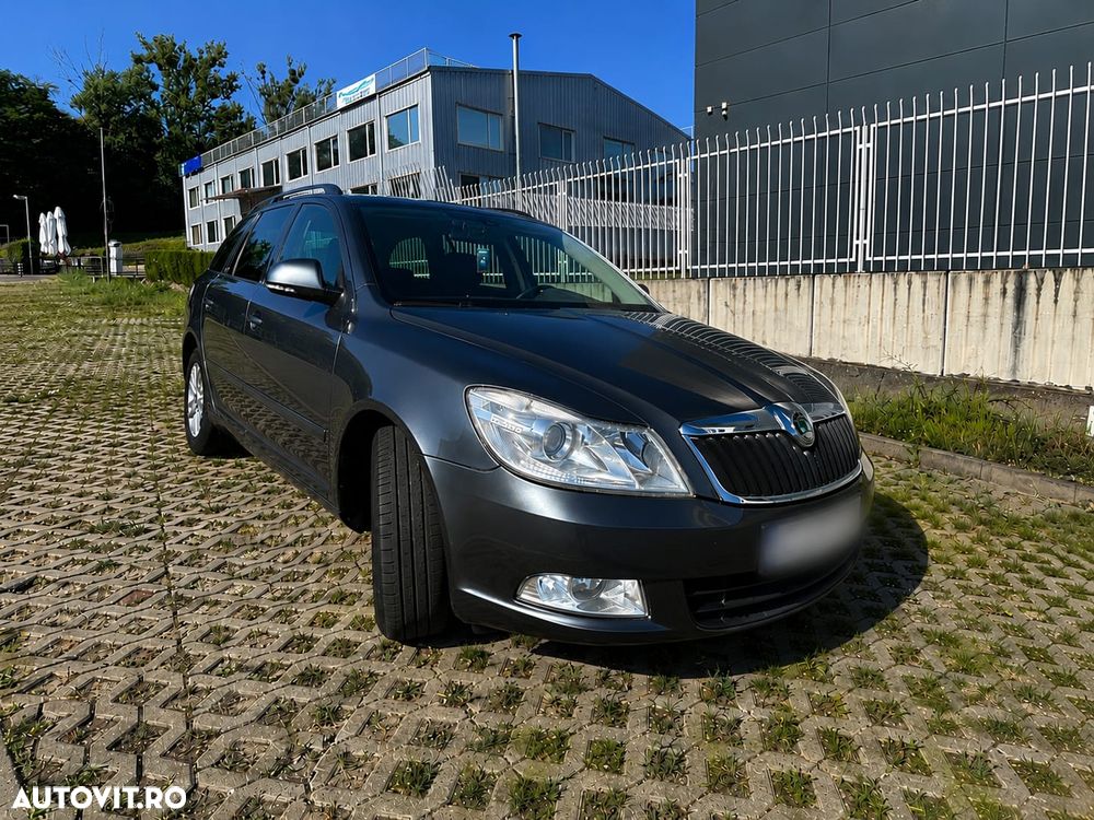 SKODA Octavia 2011 — imagine 3