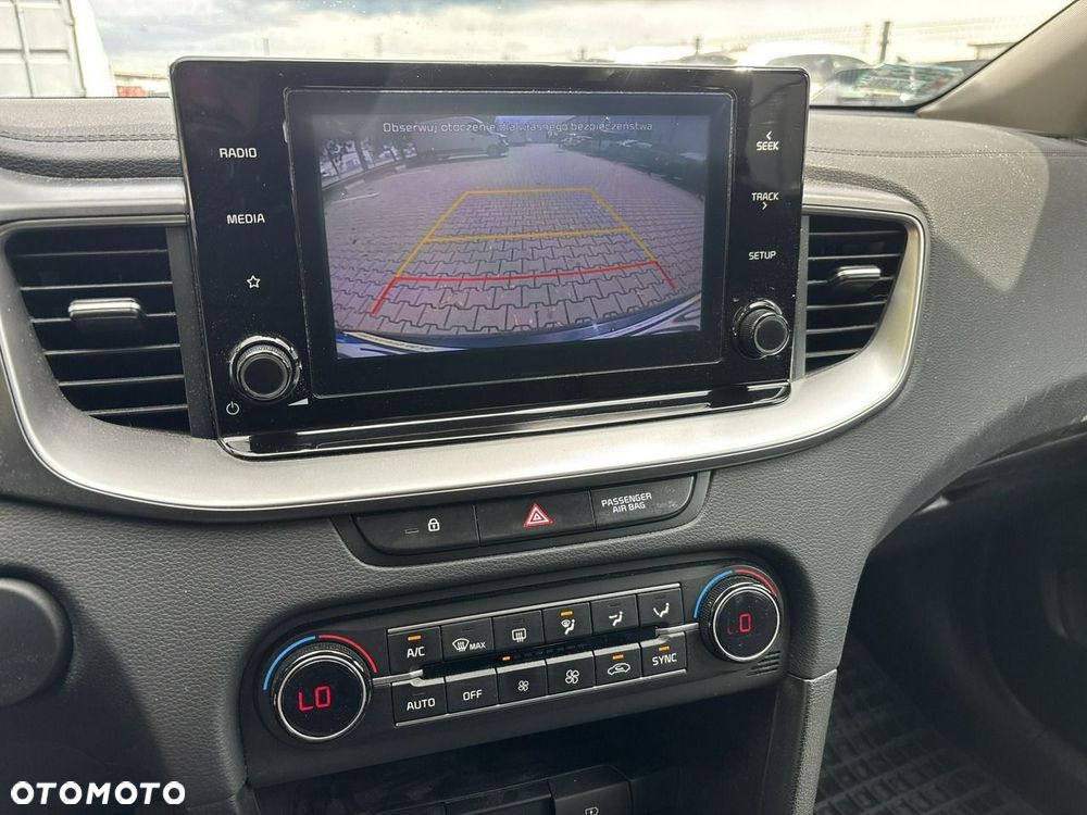 Kia XCeed 1.5 T-GDI M - 22