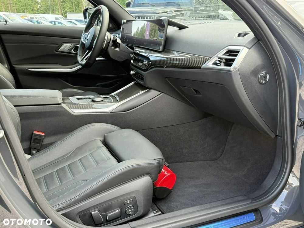 BMW Seria 3 - 26