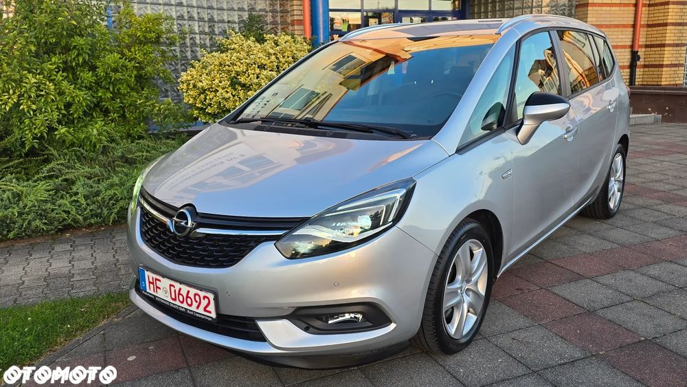 Opel Zafira - 2