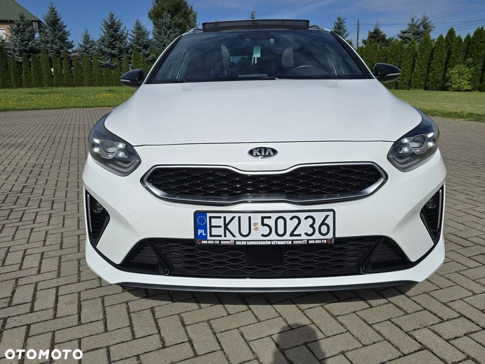 Kia Ceed - 6