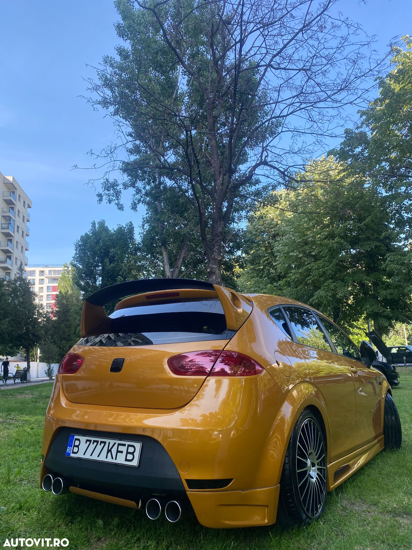 Seat Leon 2.0 TDI DPF FR - 3