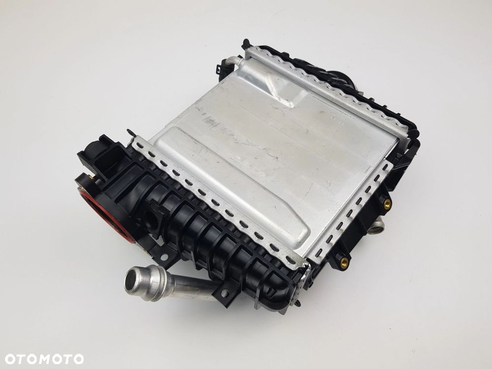 NOWA ORYGINALNA Chłodnica powietrza Intercooler Mercedes w206 w213 w222 - 5