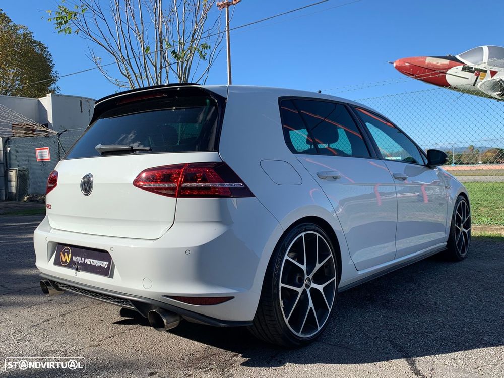 VW Golf 2.0 TSi GTi - 53