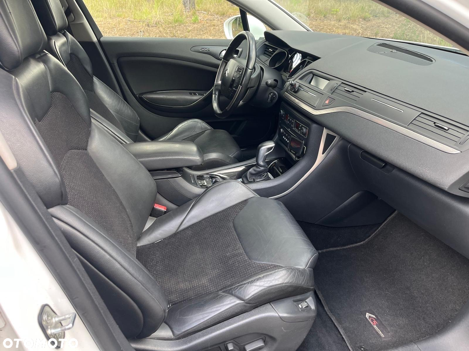 Citroën C5 Kombi HDi 135 Automatik Exclusive - 24