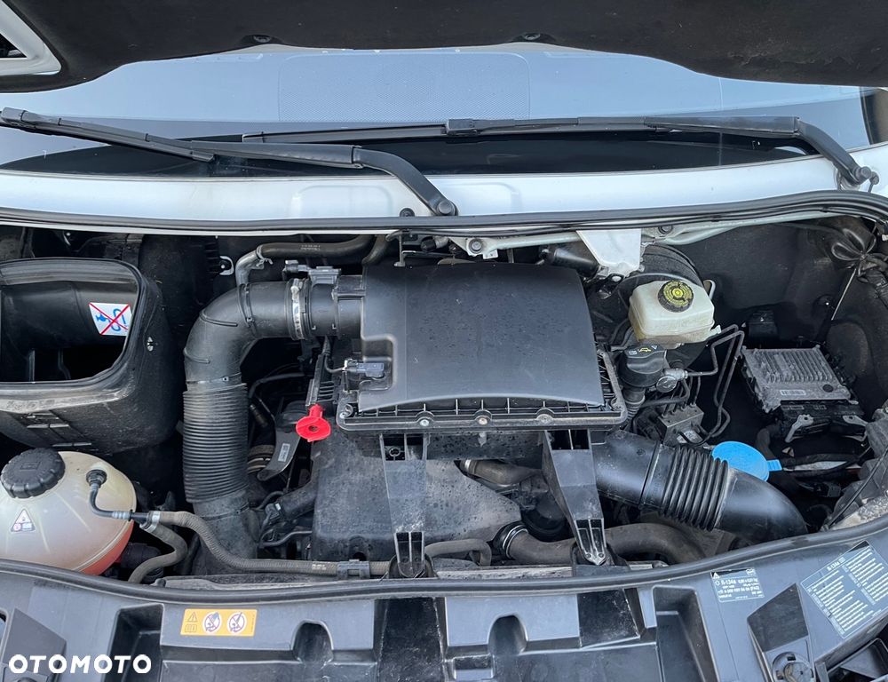 Mercedes-Benz Sprinter - 33