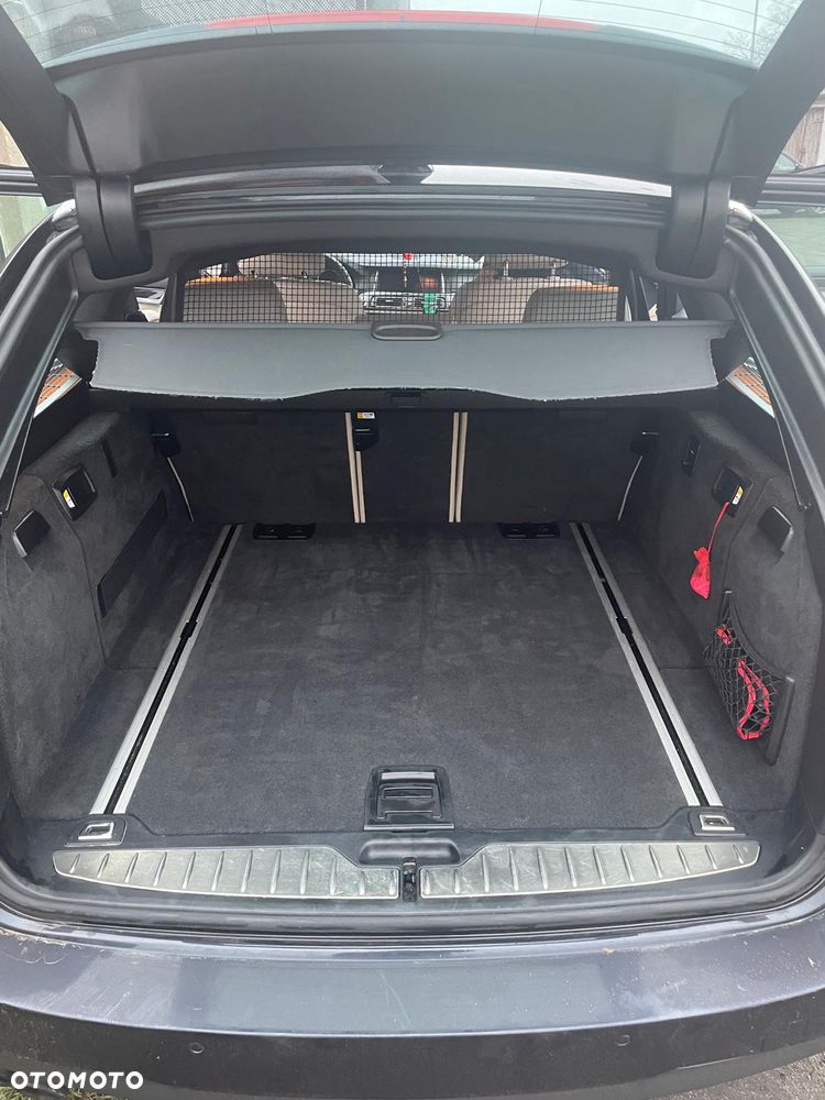 BMW Seria 5 530d xDrive Sport-Aut Luxury Line - 20