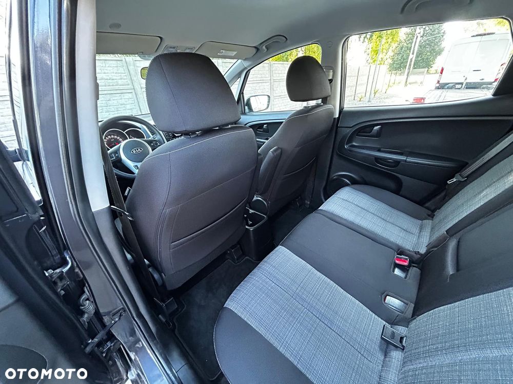 Kia Venga 1.4 L - 14