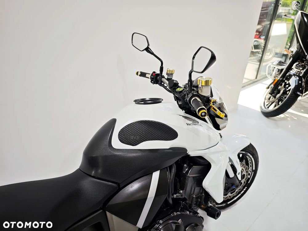 Honda CB - 13