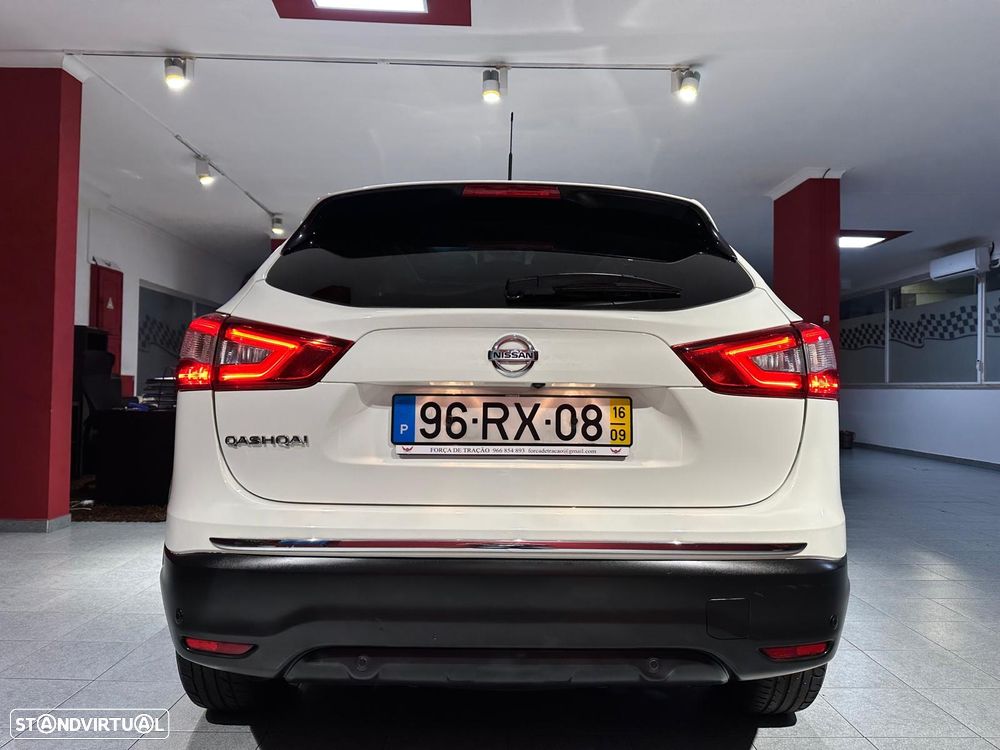 Nissan Qashqai 1.6 dCi Tekna - 13