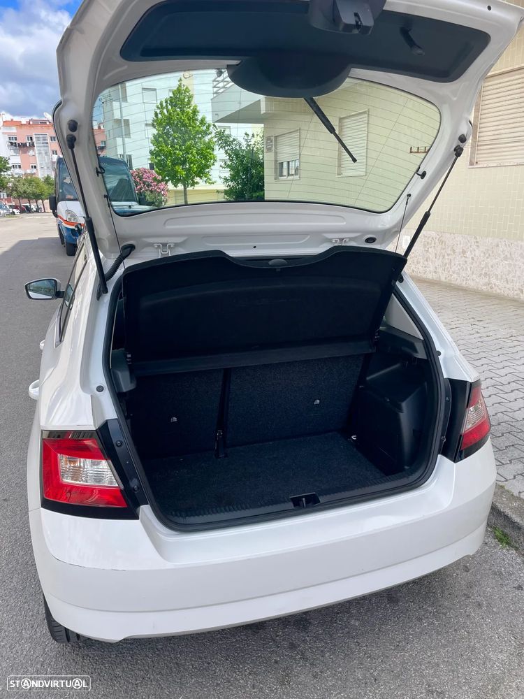 Skoda Fabia 1.2 TSI Ambition - 6
