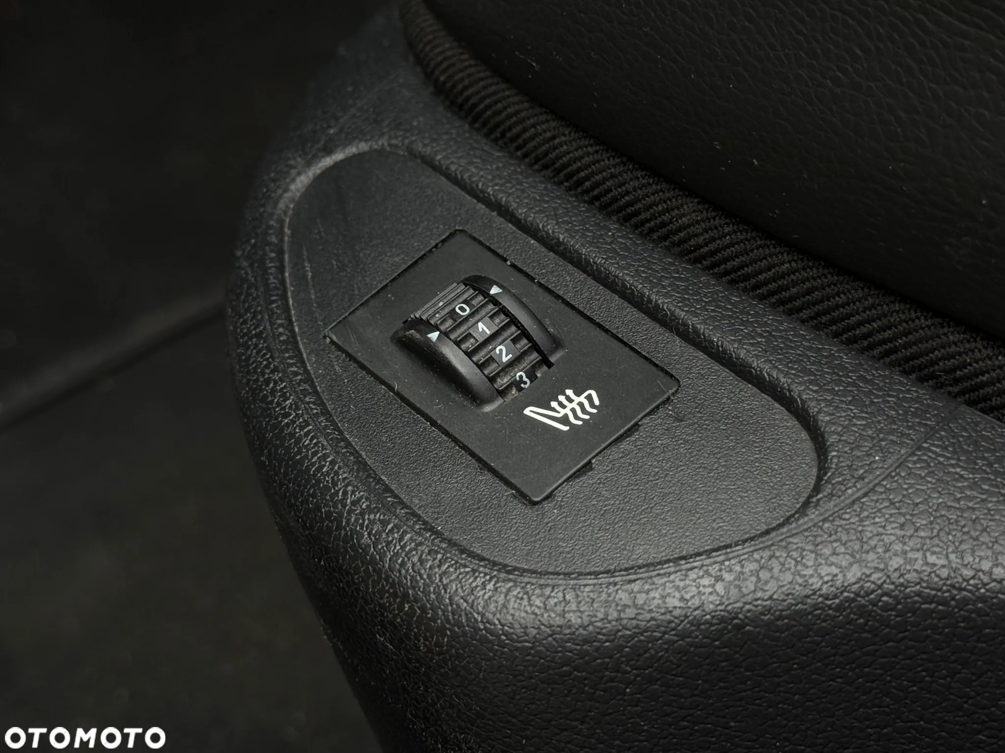 Peugeot 308 CC 1.6 THP Sport Pack - 19