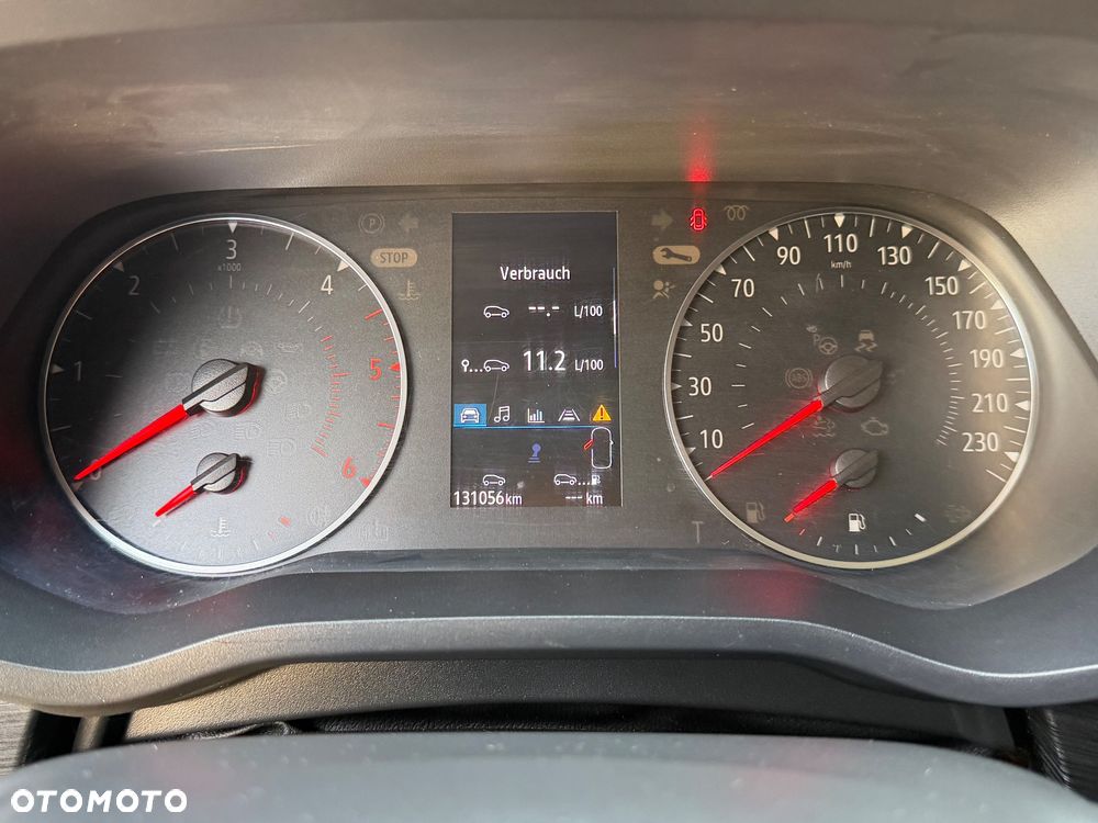 Nissan NV300 - 30