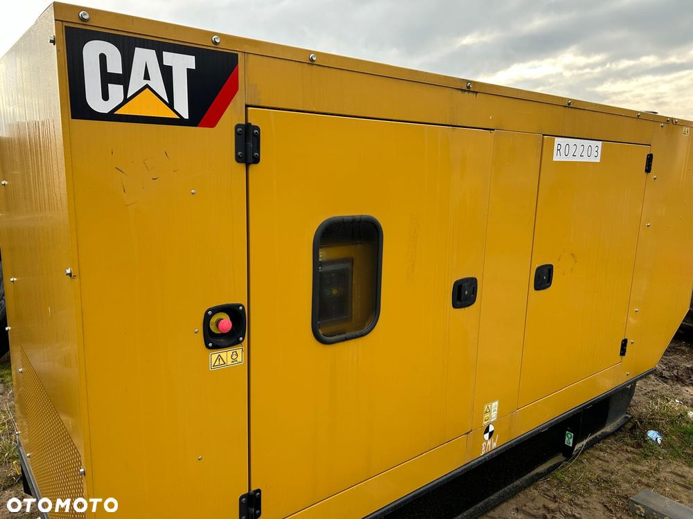 Caterpillar DE330E0 - 1