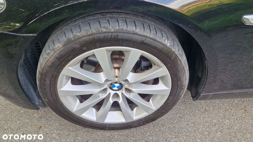 BMW Seria 5 520d Blue Performance - 9