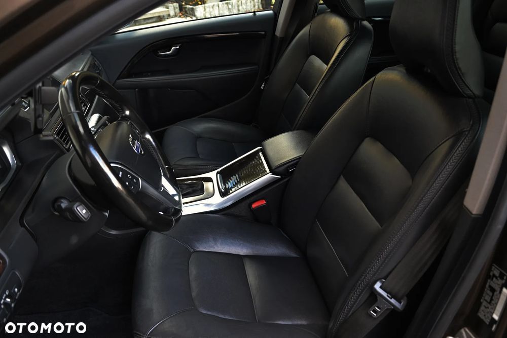 Volvo XC 70 T5 AWD Summum - 8