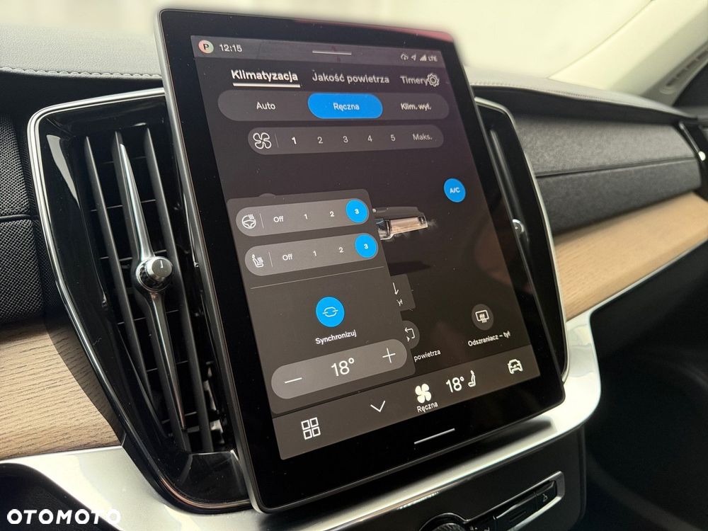 Volvo XC 90 - 22