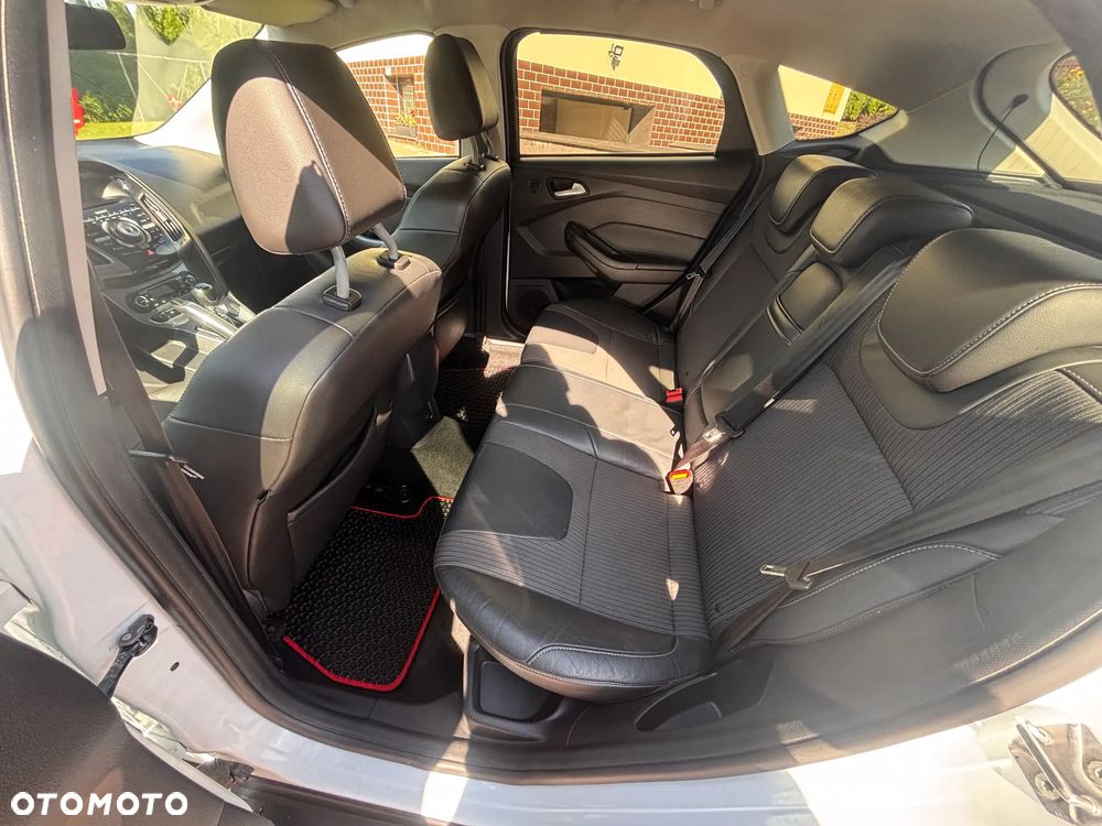 Ford Focus 1.6 EcoBoost Titanium - 9