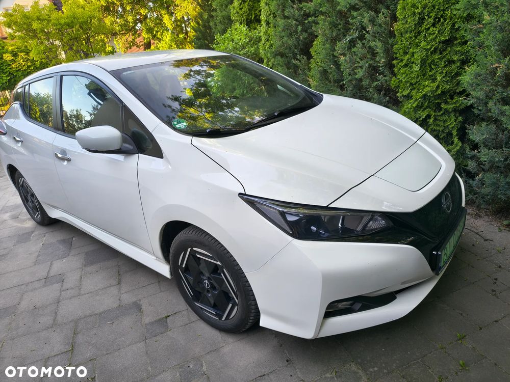 Nissan Leaf 40kWh Acenta - 1