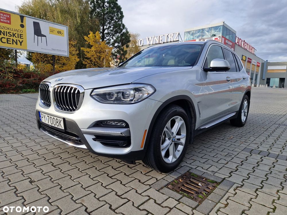 BMW X3 xDrive30i Luxury Line - 3