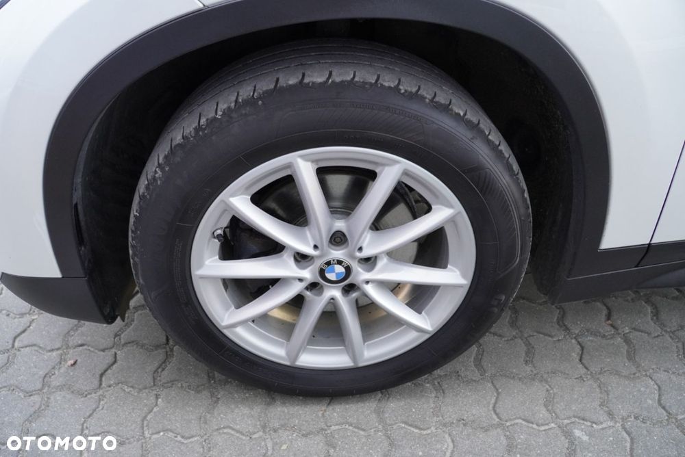 BMW X1 sDrive18d Advantage sport - 27
