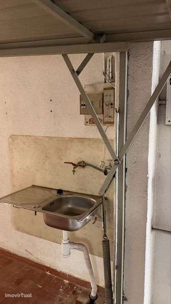 GARAGEM PARA VENDA 18m Massama (perto Mercadona) - Grande imagem: 3/7