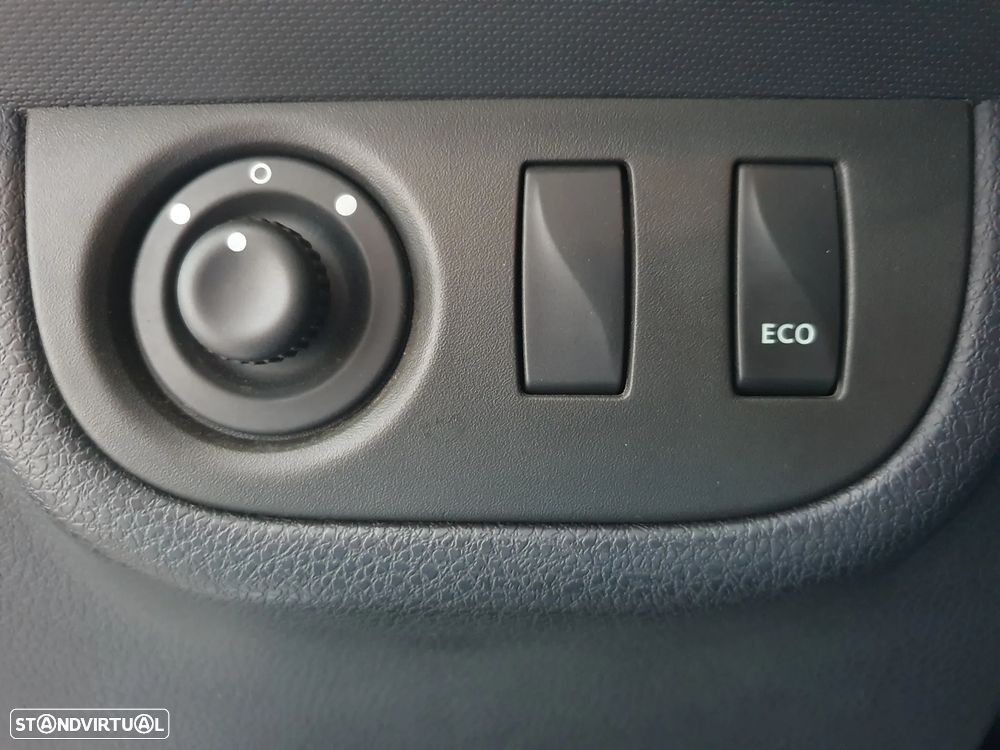 Dacia Sandero - 44