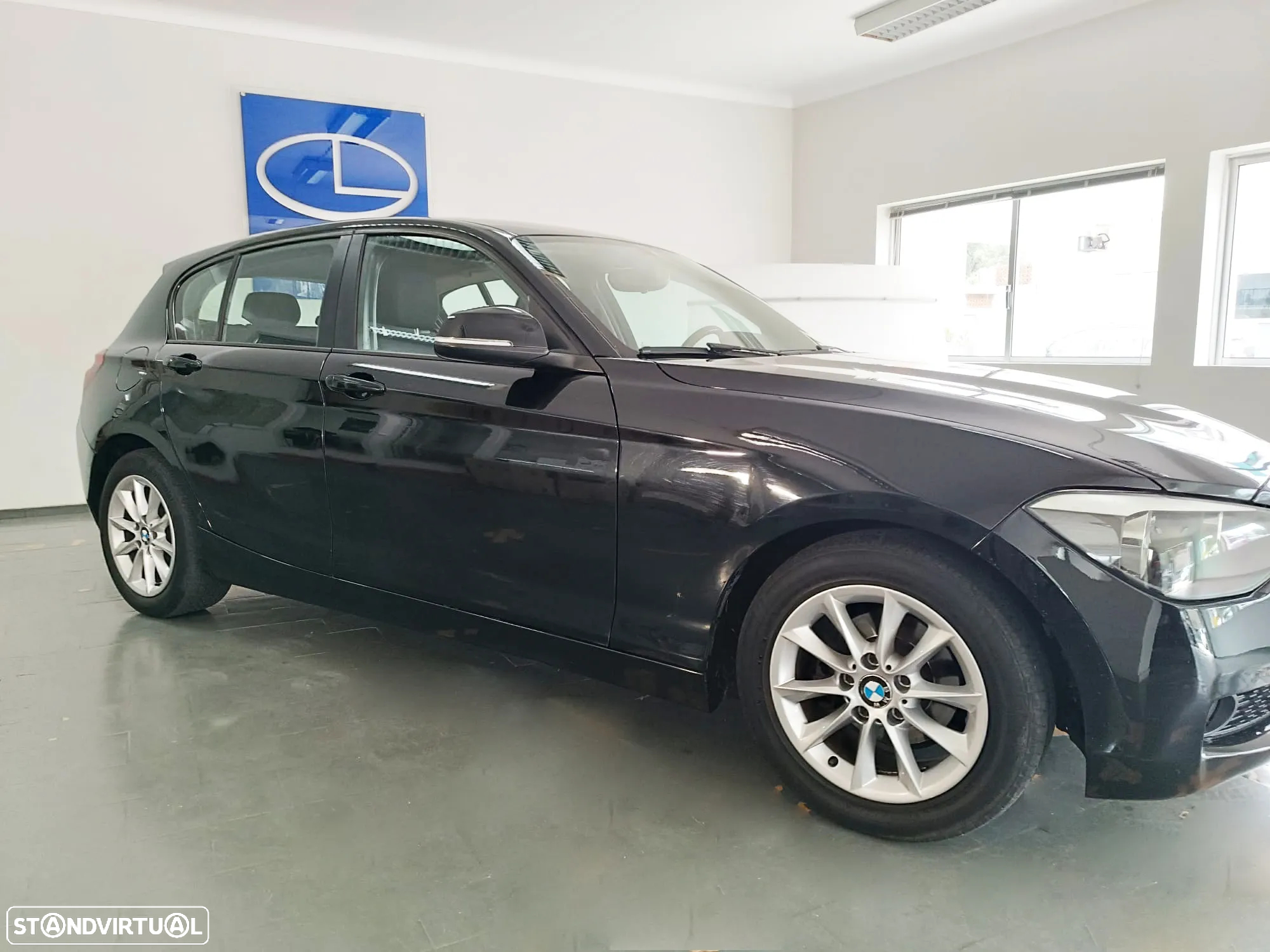 BMW 116 d EDynamics Line Urban - 4