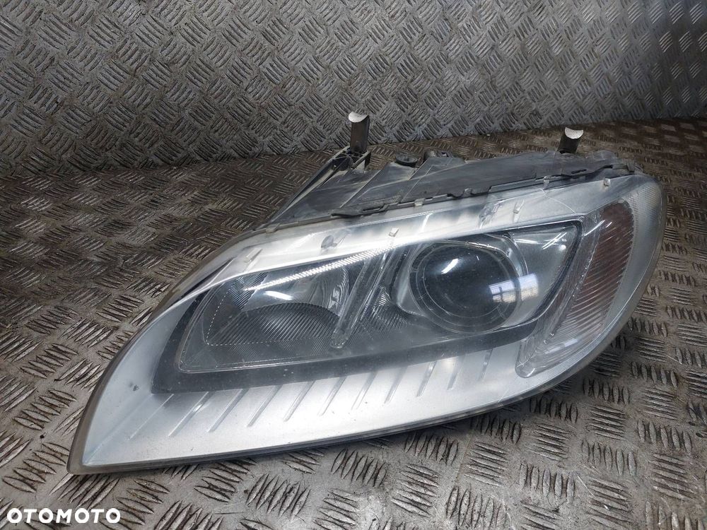LAMPA LEWY PRZÓD XENON VOLVO V70 III LIFT KOMPLETNA EU 31420013 532294853 - 1