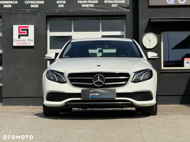 Mercedes-Benz Klasa E 220 d 9G-TRONIC - 5