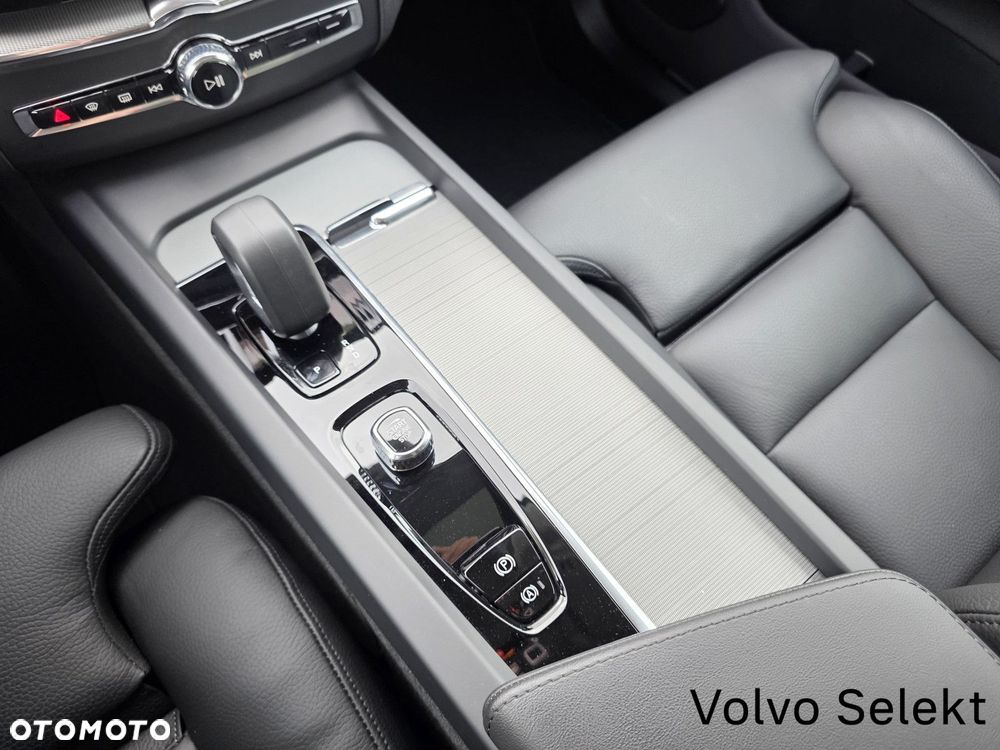 Volvo XC 60 - 36