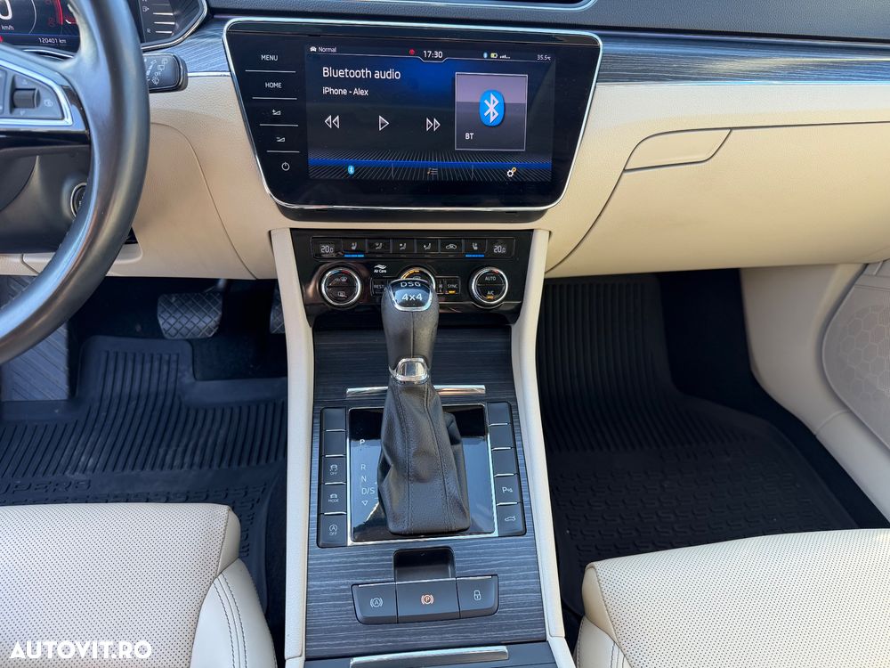 Skoda Superb 2.0 TSI 4X4 DSG Style - 27