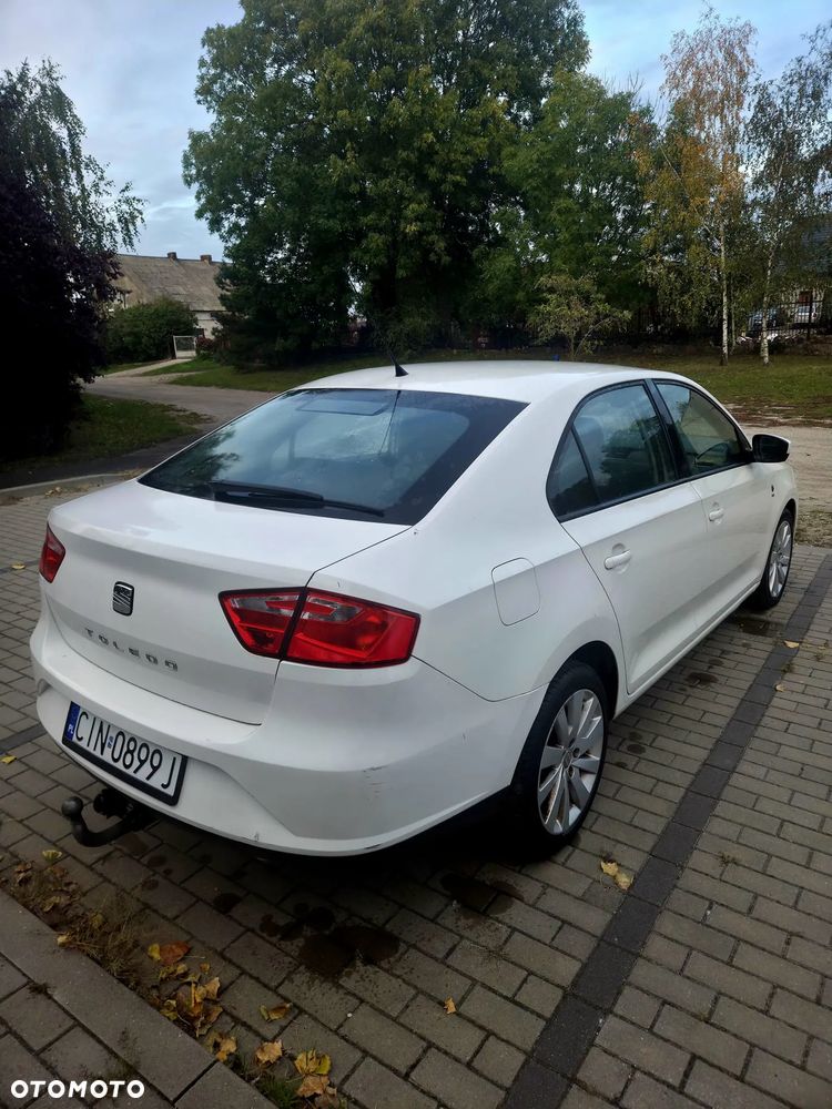 Seat Toledo 2012 photo 3