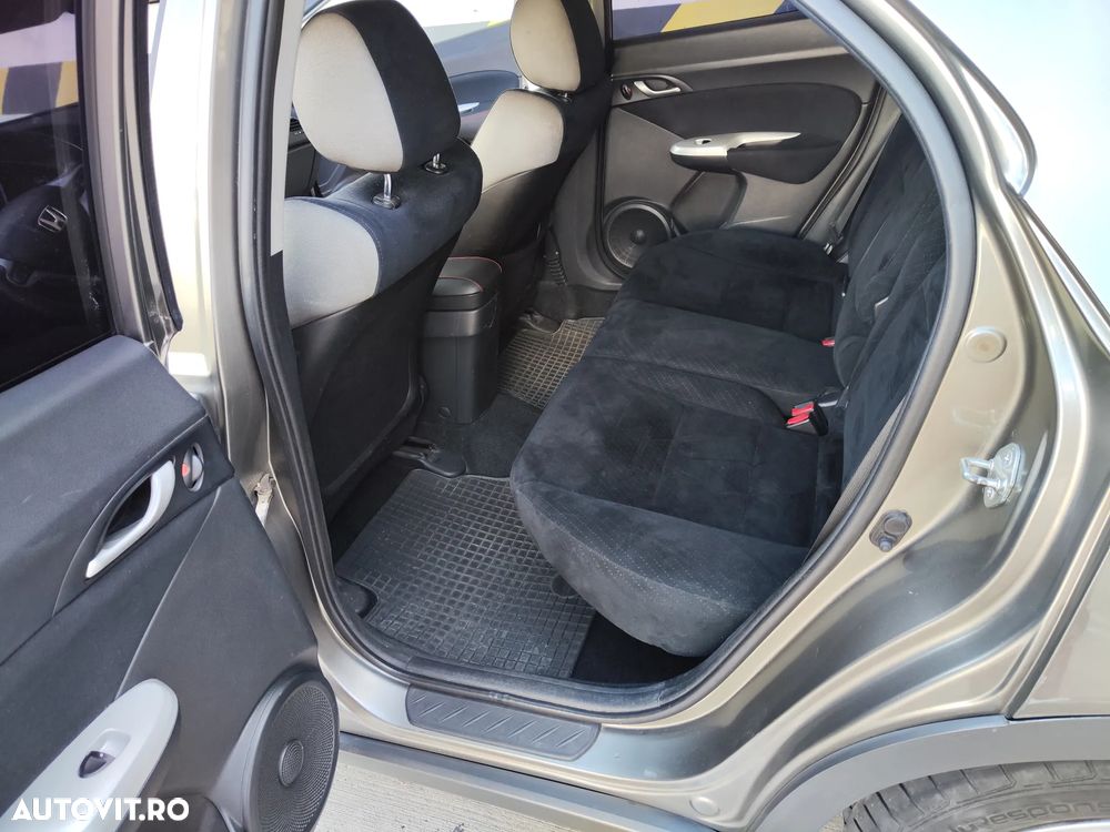 Honda Civic 1.8i-VTEC Comfort - 10