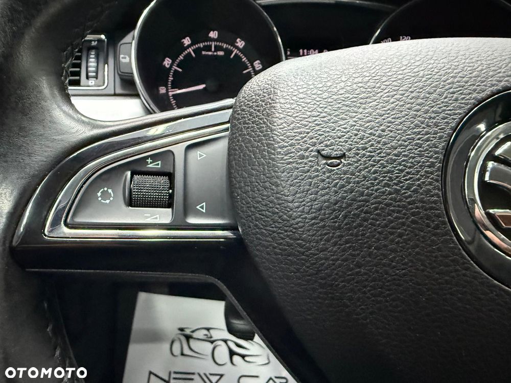 Skoda Superb 1.8 TSI Elegance DSG - 15