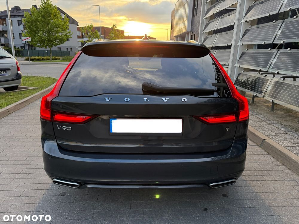 Volvo V90 D4 Geartronic R Design - 4