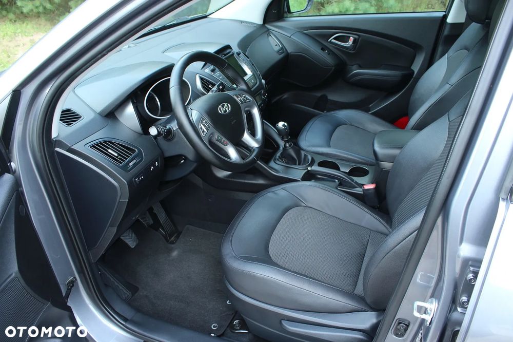 Hyundai ix35 1.7 CRDi 2WD Fifa World Cup Edition - 27