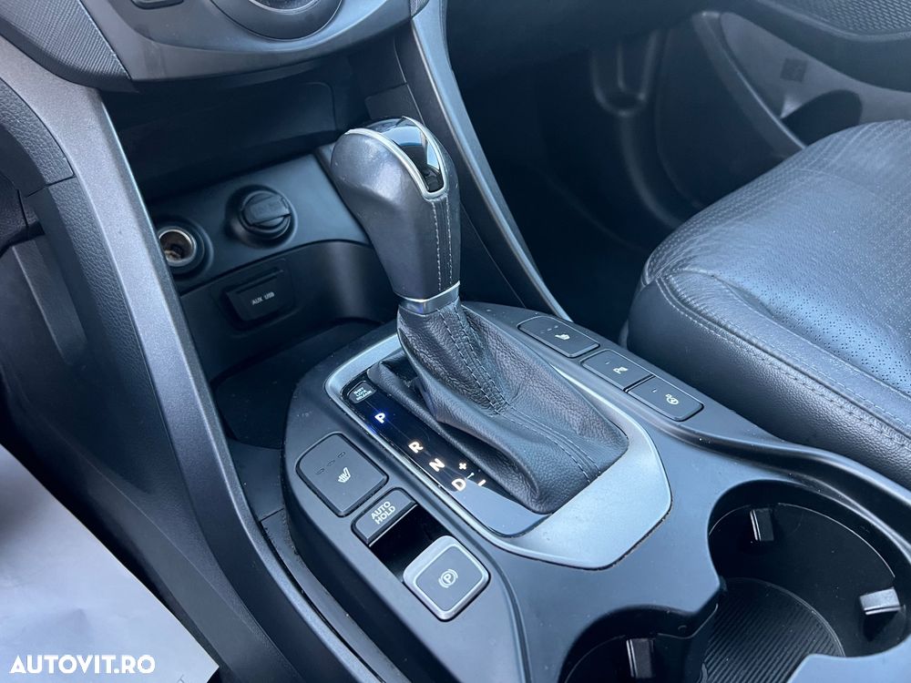 Hyundai Grand Santa Fe 2.2 CRDi 4WD Automatik Luxury Pack+ - 12