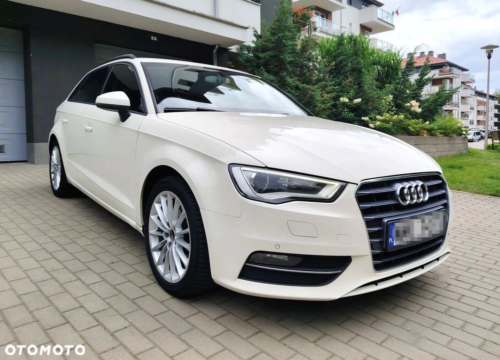 Audi A3 Sportback 1.4 TFSI S tronic Ambiente - 15